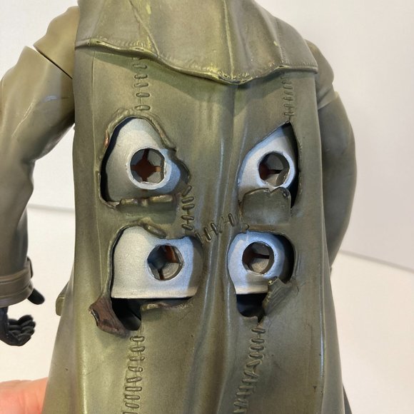 Doctor Octopus/Doc Ock 12 inch action figure (Spider-Man 2, 2004, Alfred Molina) - Picture 3 of 13